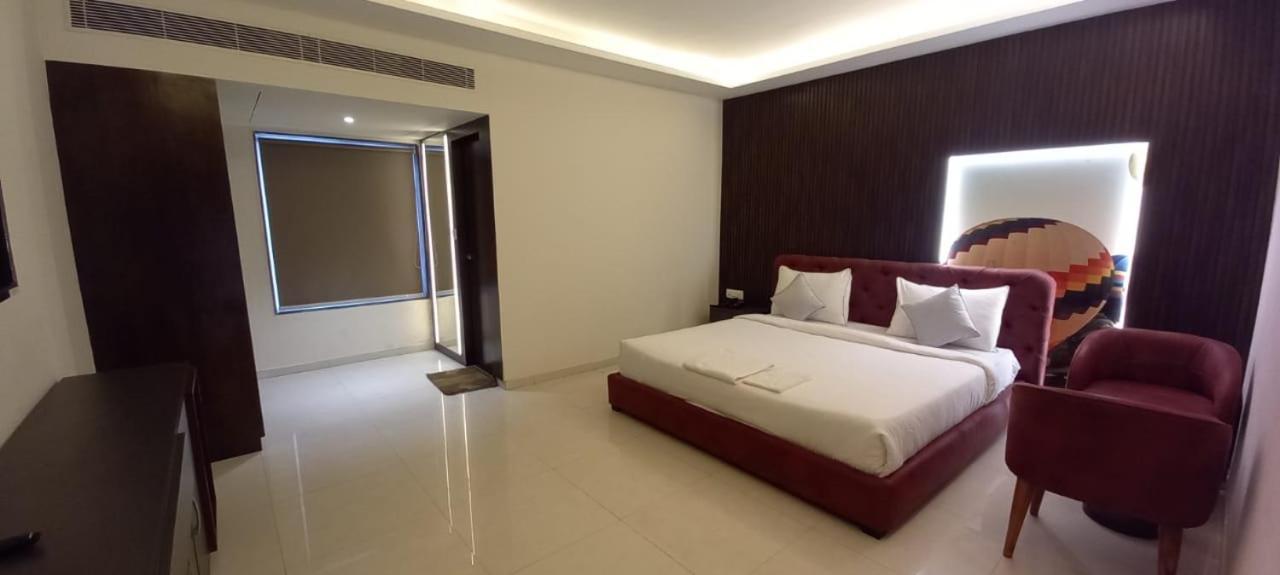 Sawariya- The Boutique Resort Bahraich ภายนอก รูปภาพ