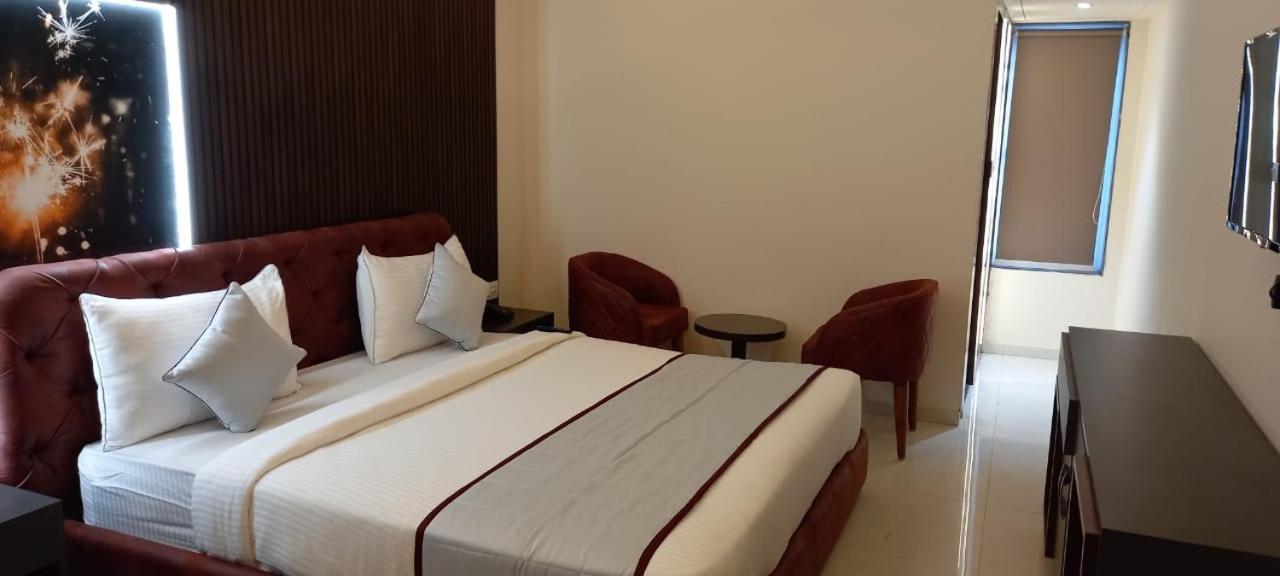 Sawariya- The Boutique Resort Bahraich ภายนอก รูปภาพ