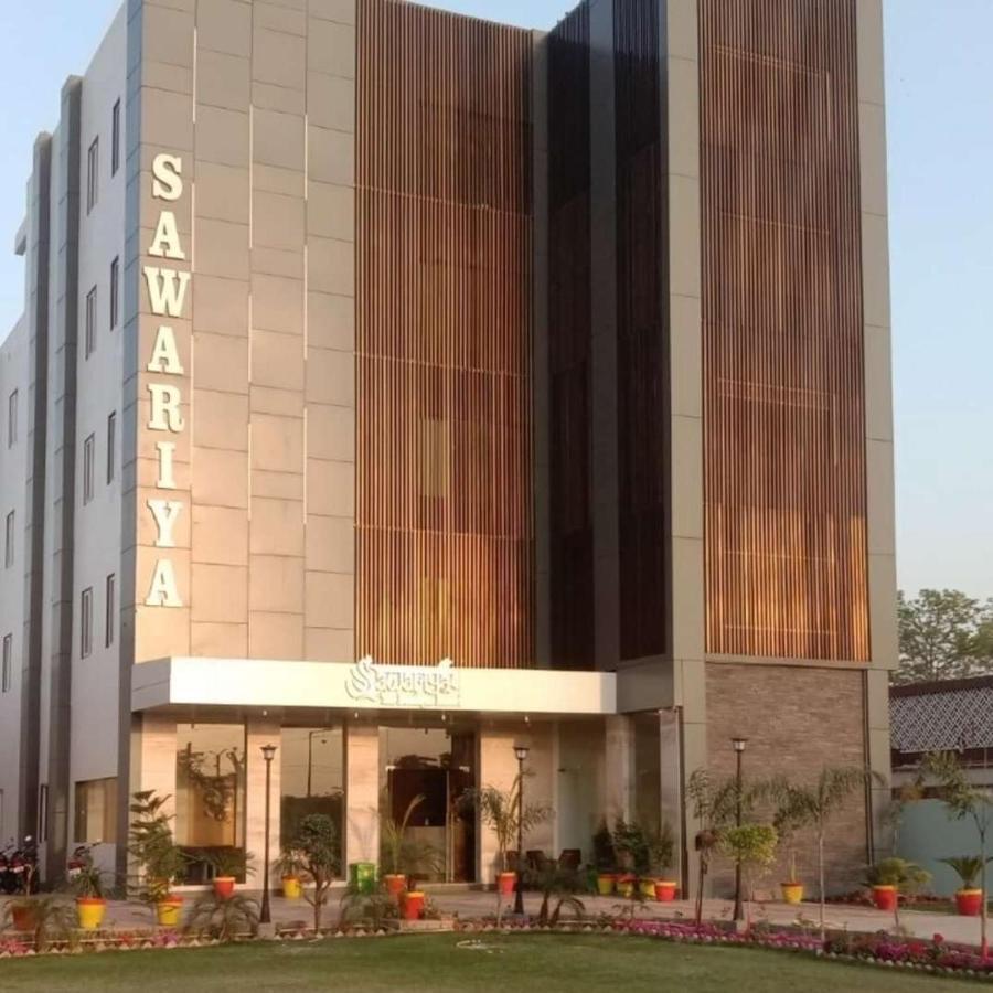Sawariya- The Boutique Resort Bahraich ภายนอก รูปภาพ